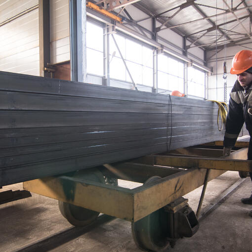 Погрузка металлоконструкций